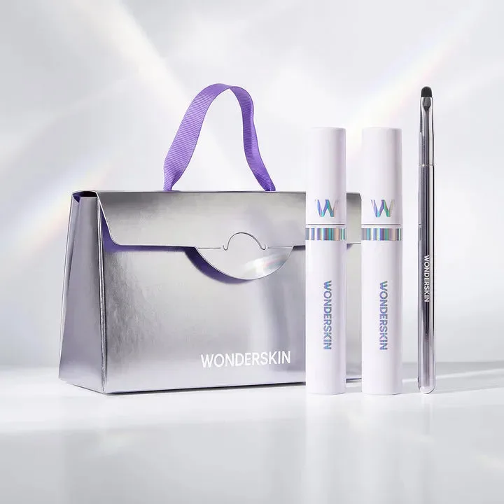 The Signature Stay All Day Lip Kit